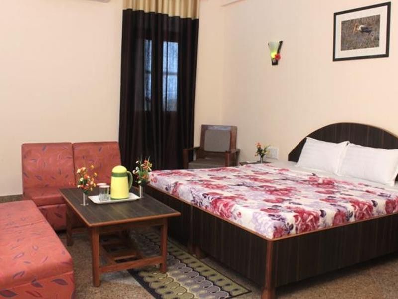 Geetanjali Hotel & Motel Бхаратпур Экстерьер фото